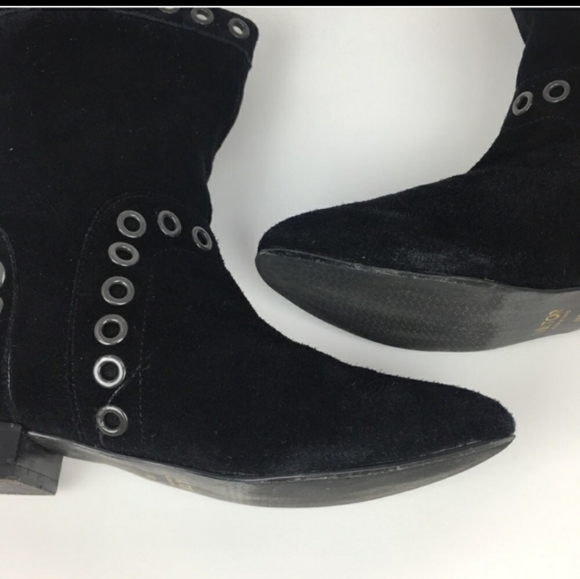 Victor Alfaro Women's Blk Suede Eyelet Boots Sz 9M - Picture 5 of 5